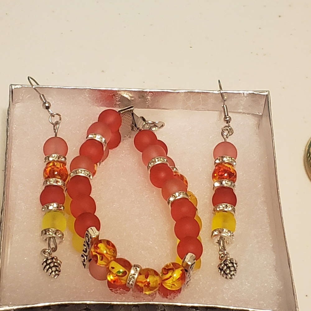 Custom Jewelry Set - Picture 3 of 4